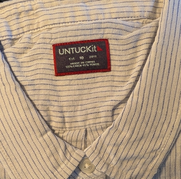 Set of two UNTUCKit linen long sleeve button down shirts size 10 angelen sherry - Picture 4 of 5